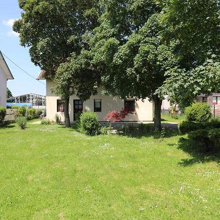 Maple Place Velika Gorica Zewnętrze zdjęcie